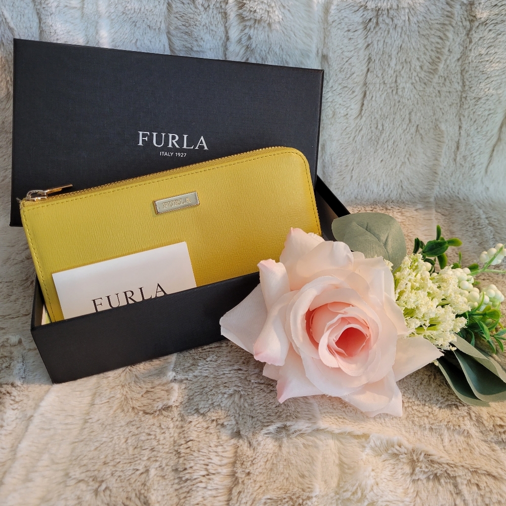 Furla Yellow Zip Wallet EUC